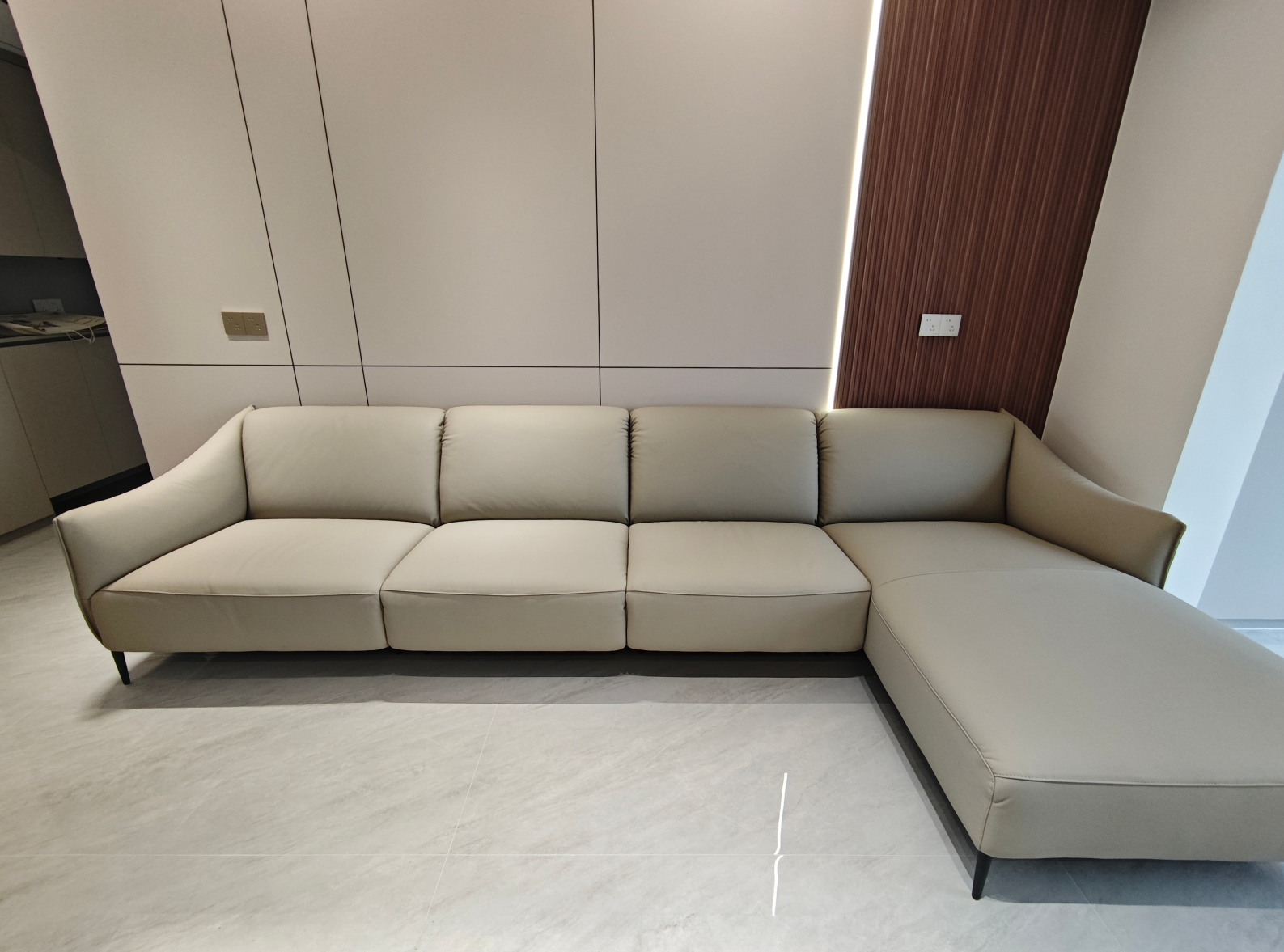 盛世金顶沙发效果图